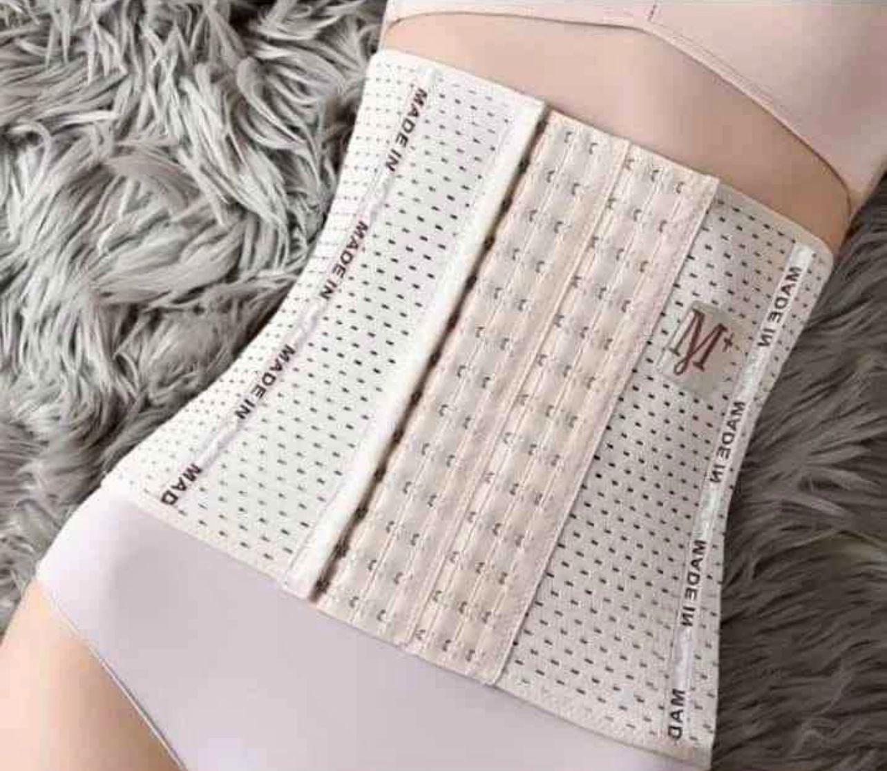 Slim N Lift Full Body Shaper For Female(Adjustable Standard size)